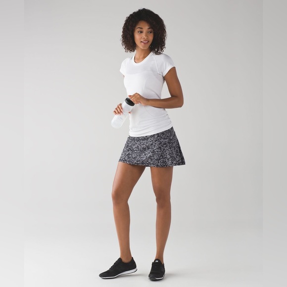 Lululemon - Circuit Breaker Skirt - Iced Wave White 🍋🍋 - Picture 3 of 6
